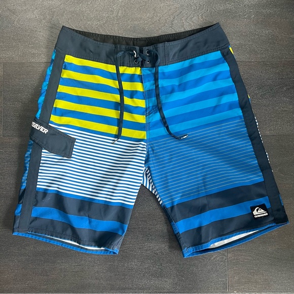 Billabong blue men’s swim shorts - Picture 1 of 5